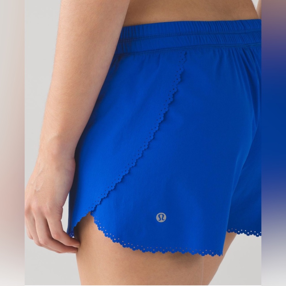 Lululemon Hit It Shorts Size 6